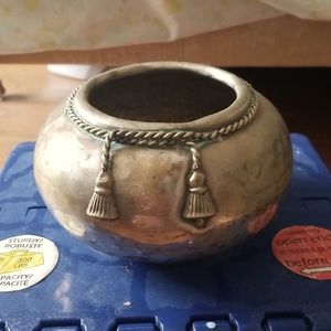 Vintage Oval Hammerd Brass Planter Pot